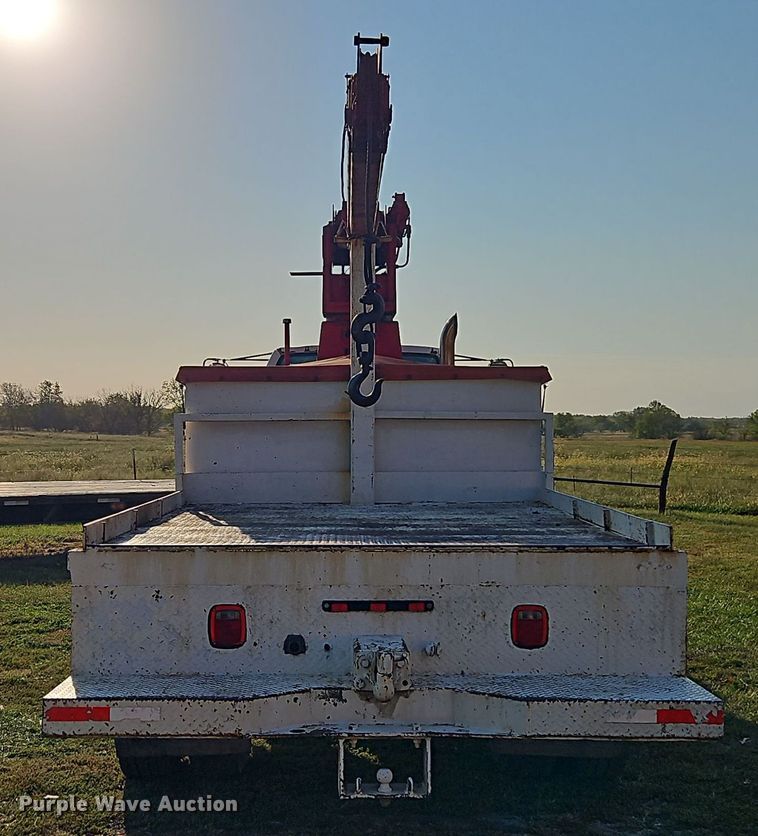 image for item EI8420 1994 GMC Top Kick C6500 crane truck