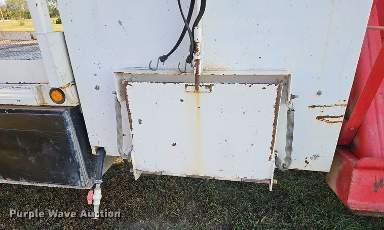 image for item EI8420 1994 GMC Top Kick C6500 crane truck