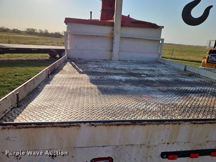 image for item EI8420 1994 GMC Top Kick C6500 crane truck