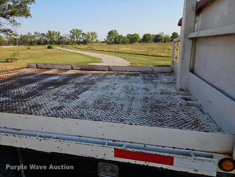 image for item EI8420 1994 GMC Top Kick C6500 crane truck