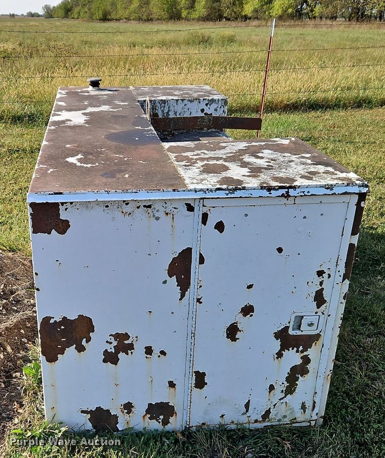 image for item EI8420 1994 GMC Top Kick C6500 crane truck