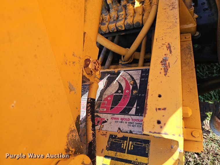 image for item EI8421 1985 GMC  C6000 flatbed truck