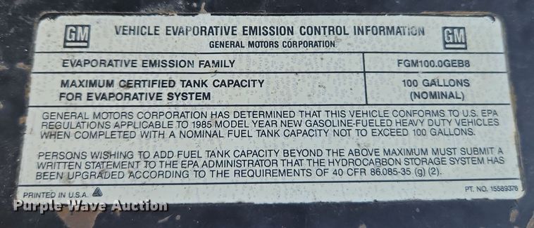 image for item EI8421 1985 GMC  C6000 flatbed truck