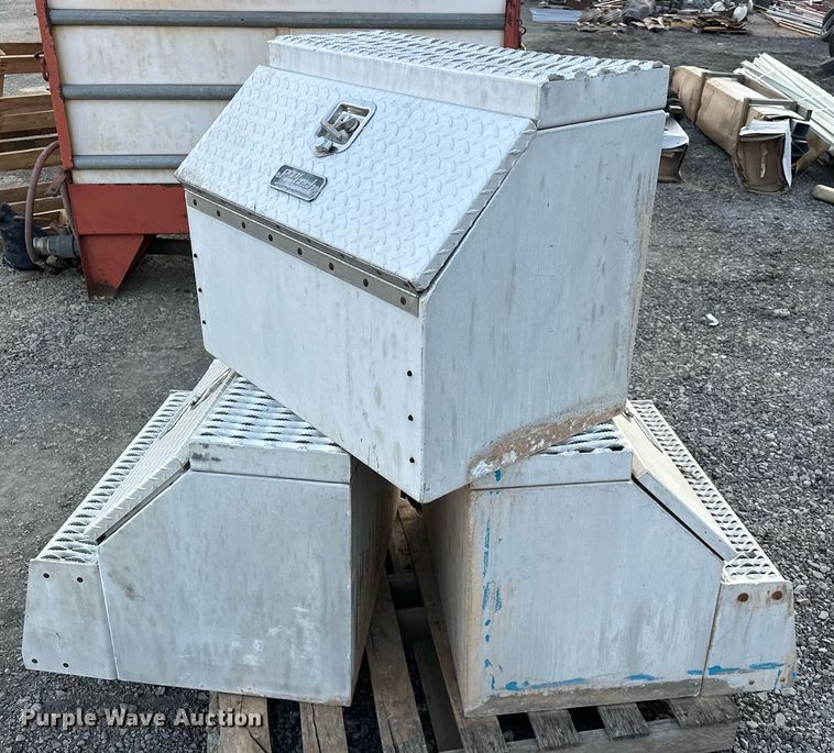 image for item EJ4914 (2) ProTech truck steps 