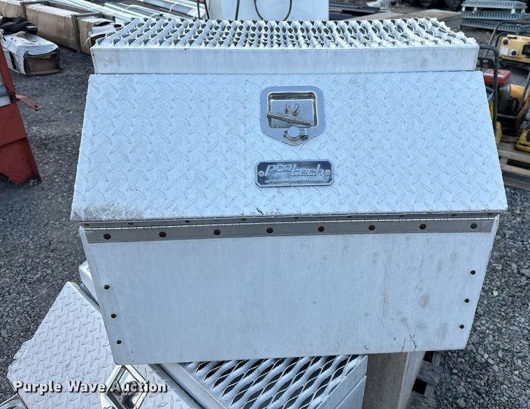 image for item EJ4914 (2) ProTech truck steps 