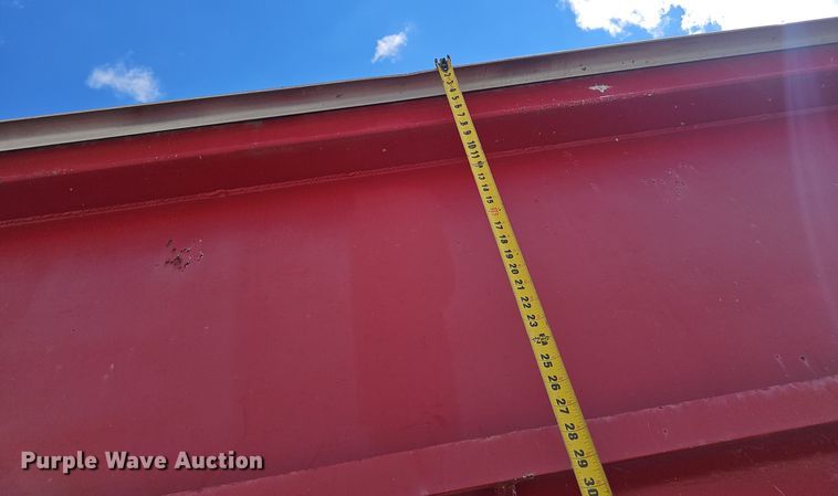 image for item EK0839 1989 Hilbilt end dump trailer