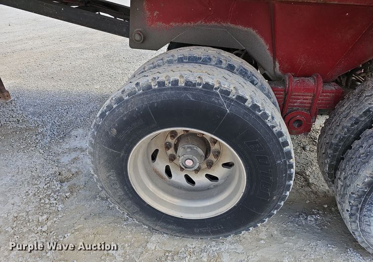 image for item EK0839 1989 Hilbilt end dump trailer