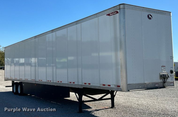 image for item EK3447 2022 Great Dane CCC-3314-21053 dry van trailer