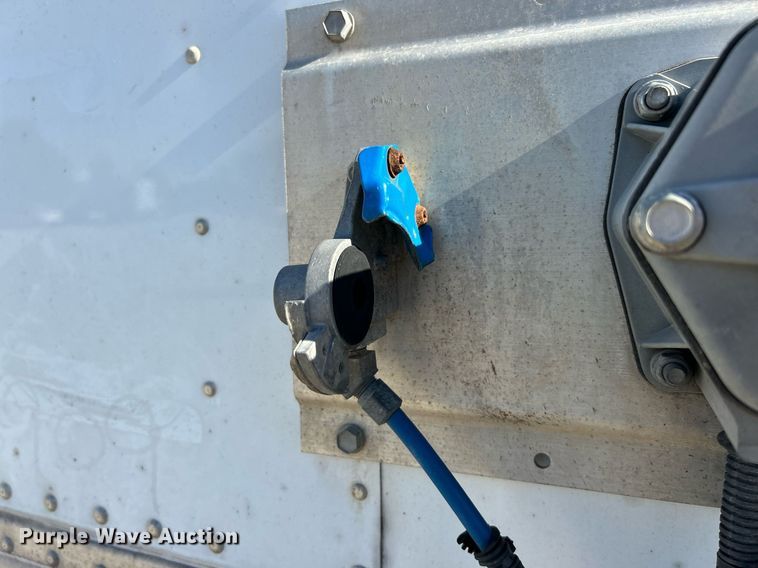 image for item EK3447 2022 Great Dane CCC-3314-21053 dry van trailer