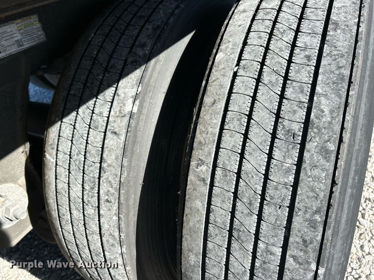 image for item EK3447 2022 Great Dane CCC-3314-21053 dry van trailer