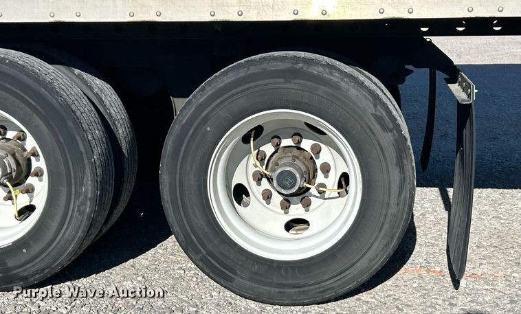 image for item EK3447 2022 Great Dane CCC-3314-21053 dry van trailer