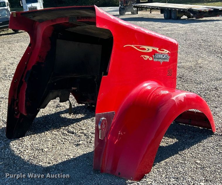 image for item EK3479 Kenworth  W900 truck hood