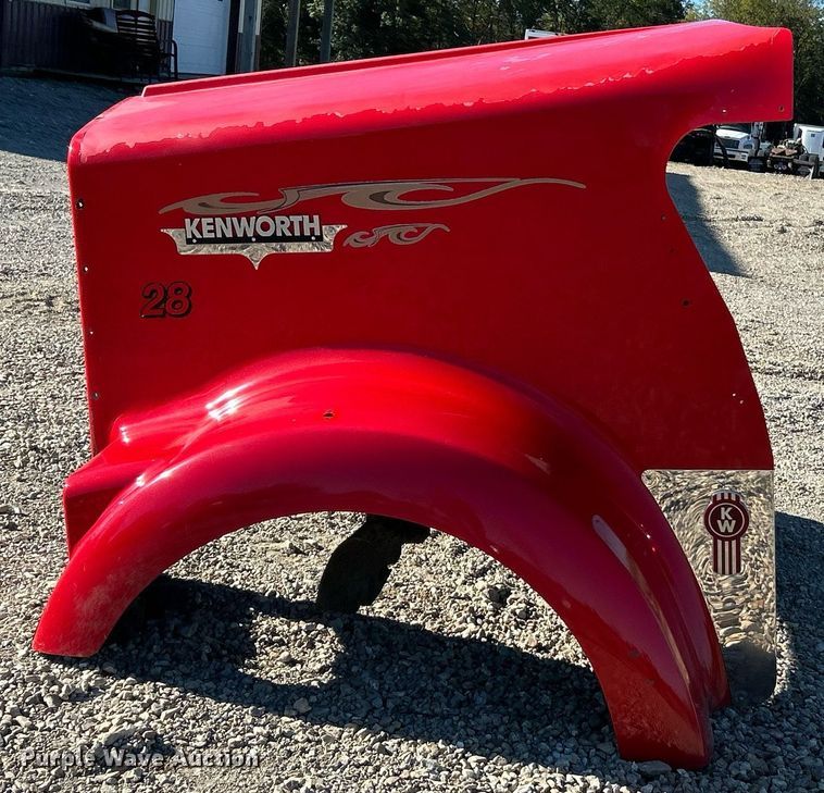 image for item EK3479 Kenworth  W900 truck hood