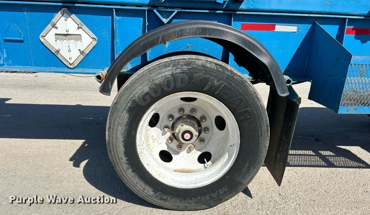 image for item EK3535 1997 Benlee TATBS48 container trailer