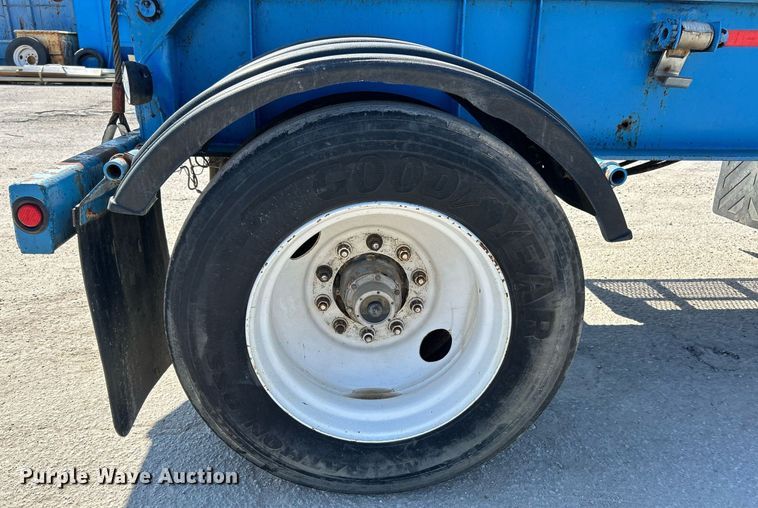 image for item EK3535 1997 Benlee TATBS48 container trailer