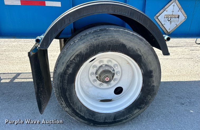 image for item EK3535 1997 Benlee TATBS48 container trailer