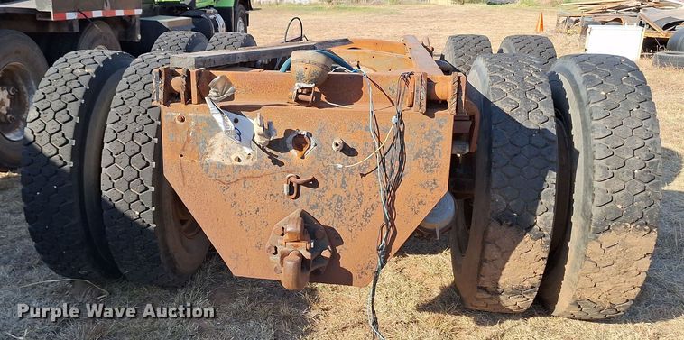 image for item EQ2325 Rear axle assembly