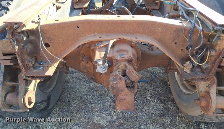 image for item EQ2325 Rear axle assembly