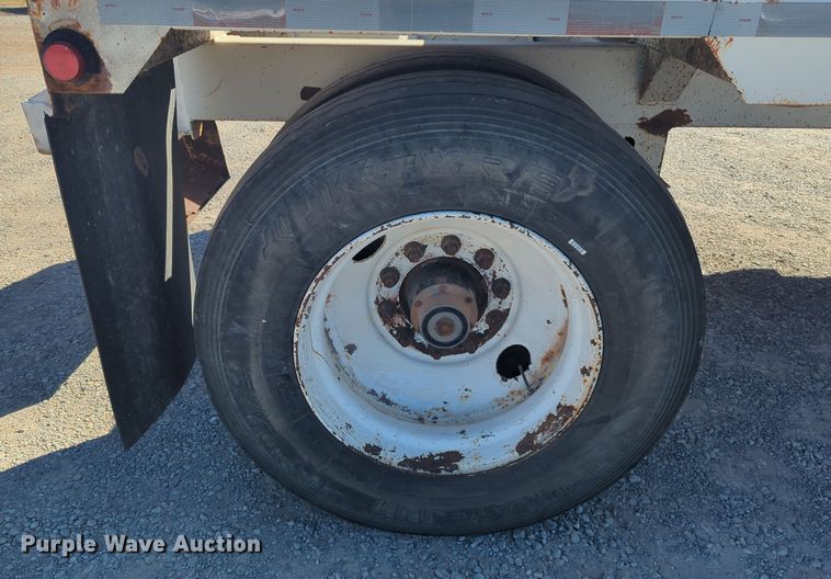 image for item EQ2340 2011 Construction Trailer Specialists BDT-42 bottom dump trailer