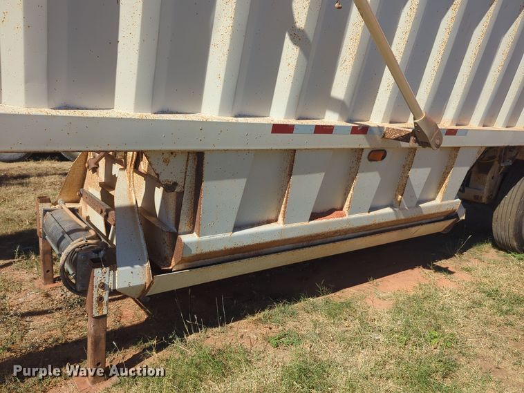 image for item EQ2341 2012 Construction Trailer Specialists BDT 42 LW bottom dump trailer