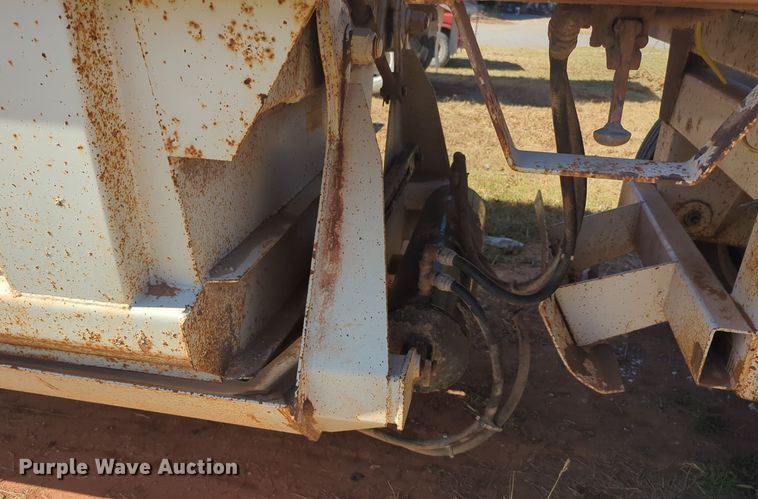 image for item EQ2341 2012 Construction Trailer Specialists BDT 42 LW bottom dump trailer