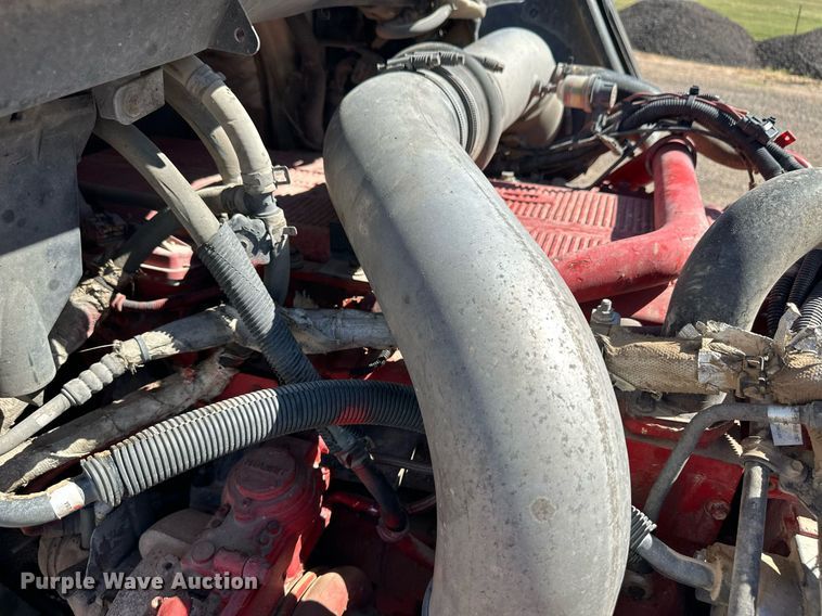 image for item ER8024 2015 International ProStar Plus semi truck