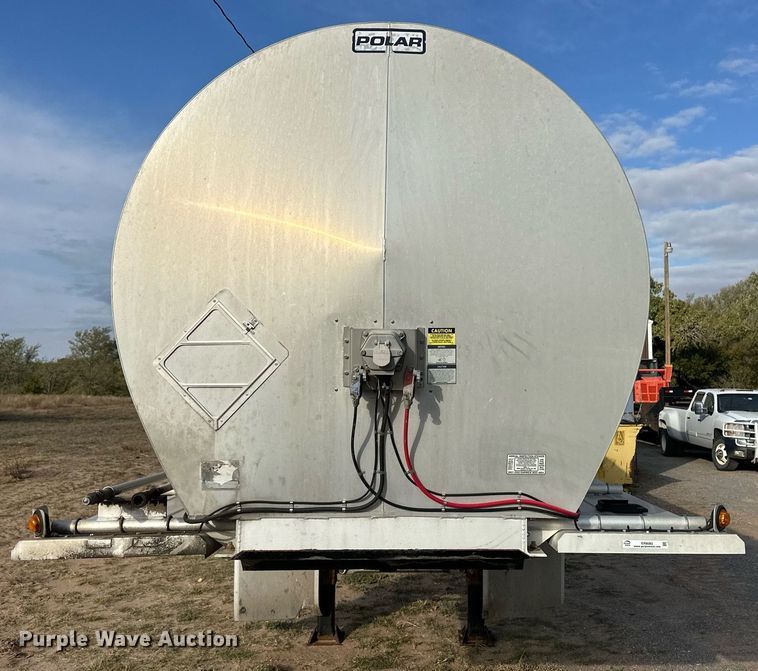 image for item ER8083 2017 Polar tank trailer