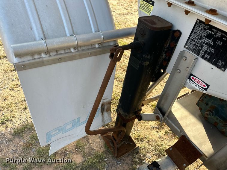 image for item ER8083 2017 Polar tank trailer