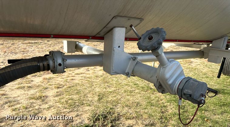 image for item ER8083 2017 Polar tank trailer