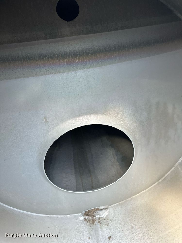 image for item ER8083 2017 Polar tank trailer