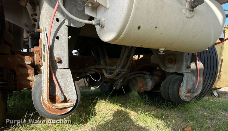 image for item ER8083 2017 Polar tank trailer