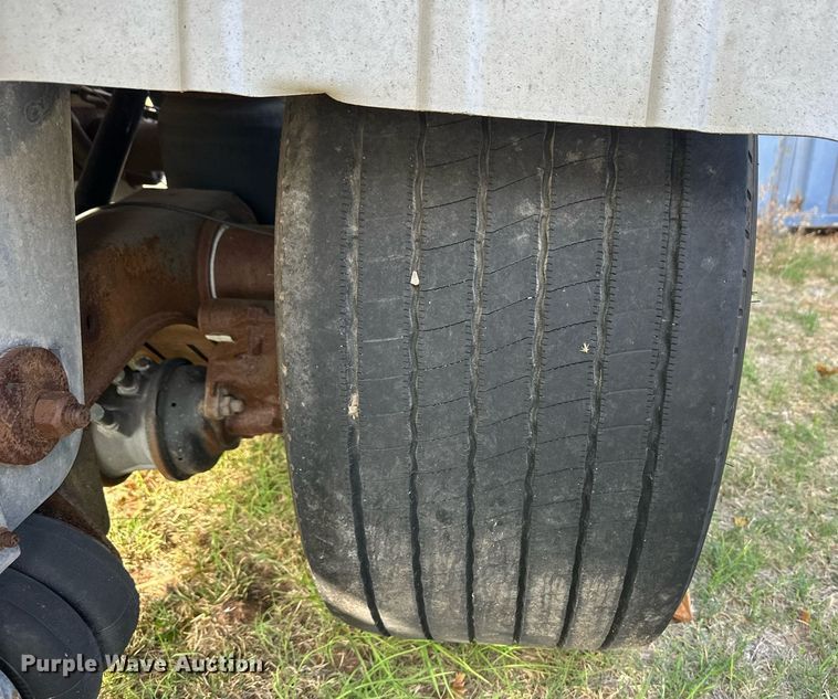 image for item ER8083 2017 Polar tank trailer