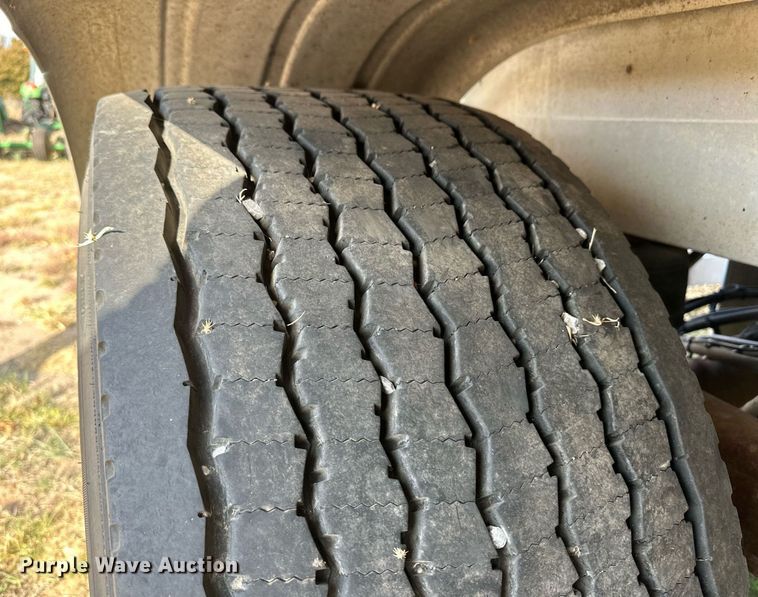 image for item ER8083 2017 Polar tank trailer