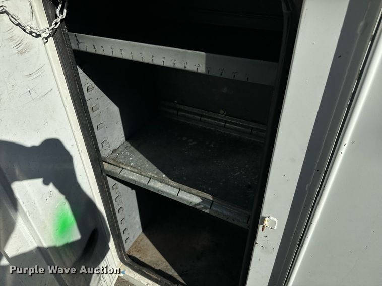 image for item IE9148 2001 Sterling digger derrick truck