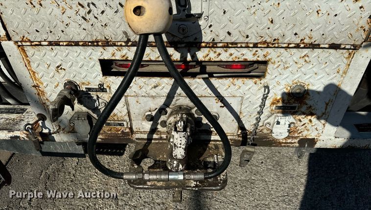 image for item IE9148 2001 Sterling digger derrick truck