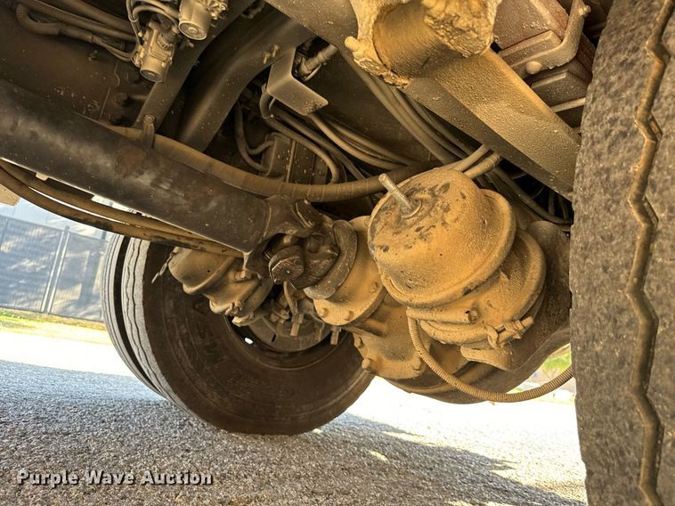 image for item IE9148 2001 Sterling digger derrick truck