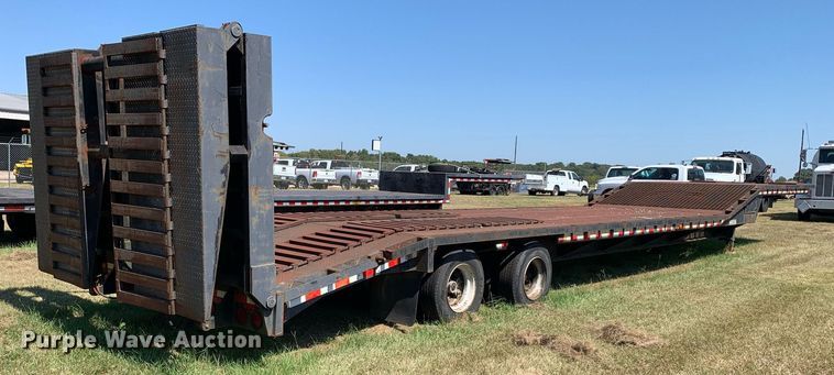 image for item JT9730 1981 Aztec drop deck equipment trailer
