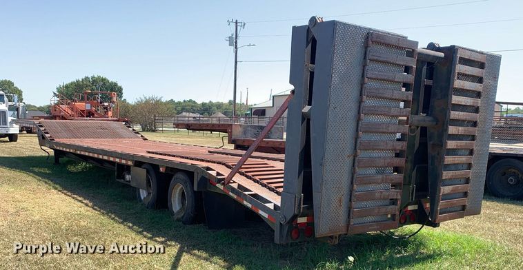 image for item JT9730 1981 Aztec drop deck equipment trailer