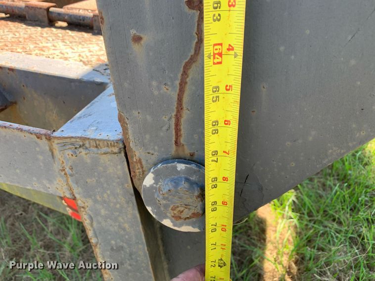 image for item JT9730 1981 Aztec drop deck equipment trailer