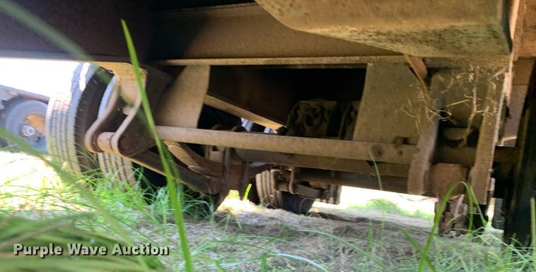 image for item JT9730 1981 Aztec drop deck equipment trailer