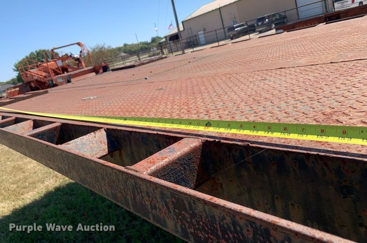 image for item JT9730 1981 Aztec drop deck equipment trailer