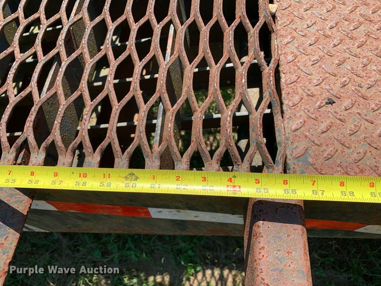 image for item JT9730 1981 Aztec drop deck equipment trailer