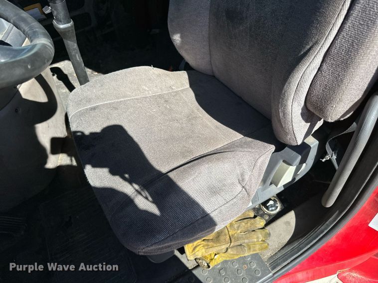 image for item LO9439 2014 Freightliner Cascadia semi truck