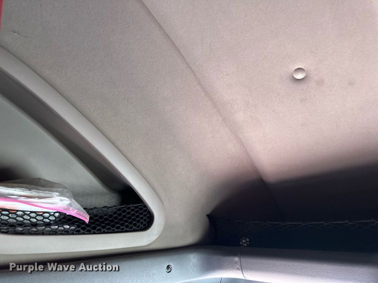 image for item LO9439 2014 Freightliner Cascadia semi truck