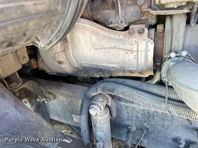 image for item LO9439 2014 Freightliner Cascadia semi truck