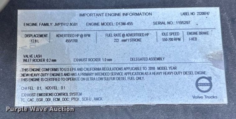 image for item LR9491 2019 Volvo VNL860 semi truck