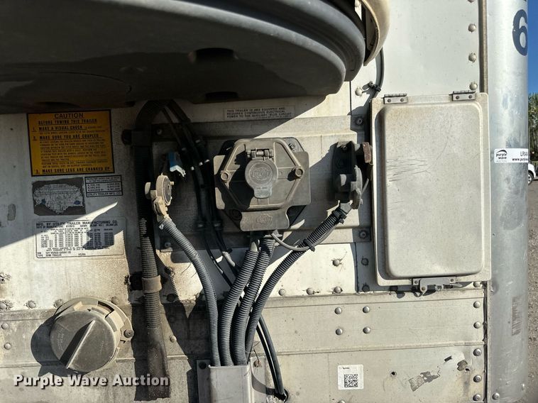 image for item LR9494 2016 Utility VS2RA refrigerated van trailer