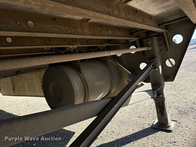 image for item LR9494 2016 Utility VS2RA refrigerated van trailer