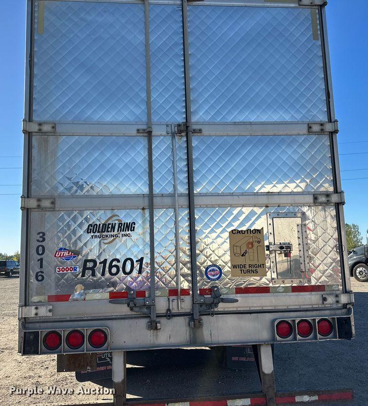 image for item LR9494 2016 Utility VS2RA refrigerated van trailer