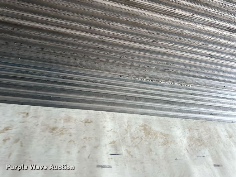 image for item LR9494 2016 Utility VS2RA refrigerated van trailer